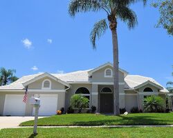 Pre-foreclosure in  Cobblestone Ln Tarpon Springs, FL 34688