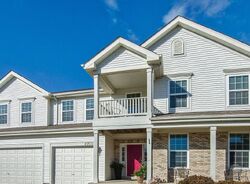Pre-foreclosure in  Waterford Dr Mchenry, IL 60050