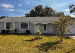 Pre-foreclosure in  S EDGEWATER CIR Labelle, FL 33935
