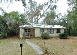 Pre-foreclosure in  Se Monroe St Lake City, FL 32025