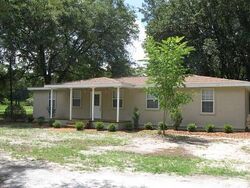Pre-foreclosure in  Sw County Road 242 Lake City, FL 32024