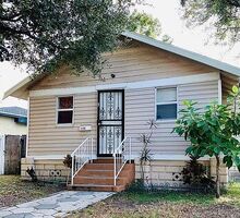 Pre-foreclosure in  13th Ave S Saint Petersburg, FL 33705