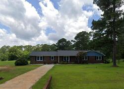 Pre-foreclosure in  Abbey Ln Albany, GA 31721