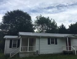  Grady Dr, Hull GA