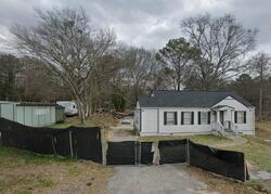 Pre-foreclosure in  Jonesboro Rd Se Atlanta, GA 30315