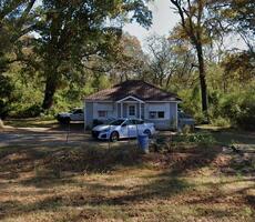 Pre-foreclosure in  Madison Rd Eatonton, GA 31024