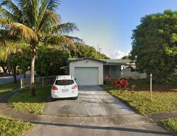 Pre-foreclosure in  Nw 33rd St Fort Lauderdale, FL 33309