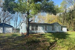  Deerfield Ln, Edwardsburg MI