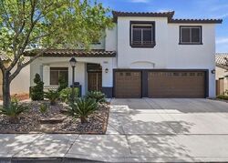 Pre-foreclosure in  Esparon Ave Las Vegas, NV 89141
