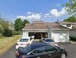 Pre-foreclosure in  Chatham Pl Vernon Hills, IL 60061