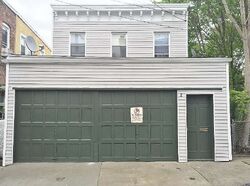 Pre-foreclosure in  Ritters Ln Yonkers, NY 10703
