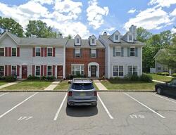  Shrewsbury Ct, Pennington NJ