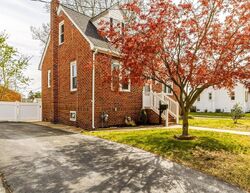 Pre-foreclosure in  Democrat Rd Gibbstown, NJ 08027