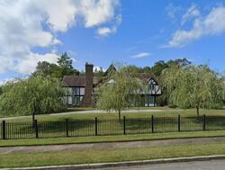 Pre-foreclosure in  Murray Dr Belmar, NJ 07719