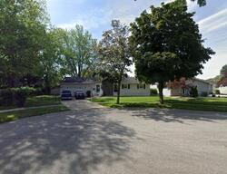 Pre-foreclosure in  101st St Highland, IN 46322