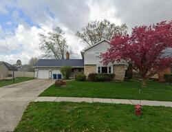Pre-foreclosure in  Venice Dr Schererville, IN 46375