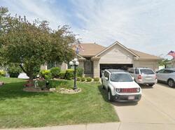 Pre-foreclosure in  S 100th St La Vista, NE 68128