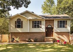 Pre-foreclosure in  Durham Rd Stanley, NC 28164