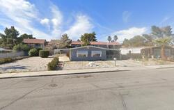 Pre-foreclosure in  Sir William Way Las Vegas, NV 89110