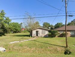 Pre-foreclosure in  Glenwood St Beaumont, TX 77705