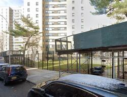 Pre-foreclosure in  Fordham Hill Oval a Bronx, NY 10468