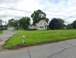 Pre-foreclosure in  E Main Ave Rockford, IA 50468