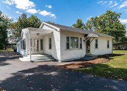 Pre-foreclosure in  Highway 31 E Sellersburg, IN 47172