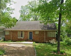 Pre-foreclosure in  Peter Pan Rd Lookout Mountain, GA 30750