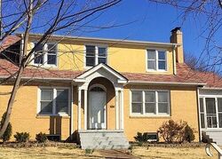Pre-foreclosure in  W Main St Festus, MO 63028