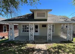 Pre-foreclosure in  Booker St Hannibal, MO 63401