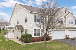 Pre-foreclosure in  Princeton Ave Shakopee, MN 55379