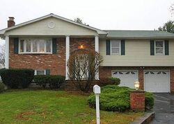  Lake Nanuet Dr, Nanuet NY
