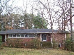 Pre-foreclosure in  Lockwood Ave Greenville, SC 29607