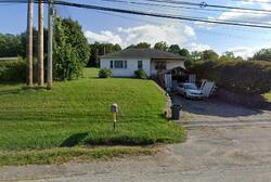 Pre-foreclosure in  Danbury Rd Brewster, NY 10509