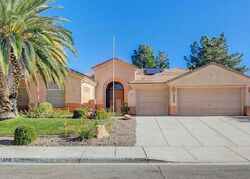 Pre-foreclosure in  Old Orchard Ct Las Vegas, NV 89108