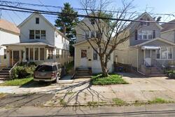 Pre-foreclosure in  201st St Bayside, NY 11361