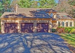 Pre-foreclosure in  Quarry Rd Glastonbury, CT 06033