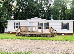Pre-foreclosure in  Stanley Dr Troy, NC 27371