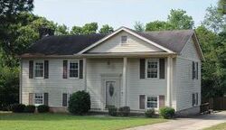 Pre-foreclosure in  SHORELINE DR Fayetteville, NC 28311