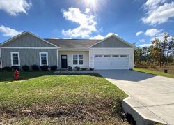 Pre-foreclosure in  Holbrook Ln Hubert, NC 28539
