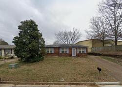 Pre-foreclosure in  Seven Pines Rd Collierville, TN 38017