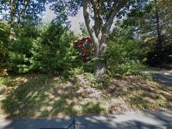 Pre-foreclosure in  Wickaboag Valley Rd West Brookfield, MA 01585