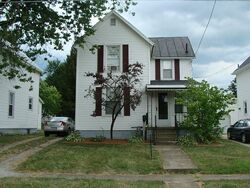 Pre-foreclosure in  Simeon Ave Shelby, OH 44875