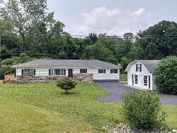  Old Stoney Loop, Elizabethton TN