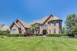 Pre-foreclosure in  Cardinal Dr Lake Zurich, IL 60047