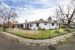  E 19th St, Marysville CA