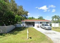  Nw 110th St, Miami FL