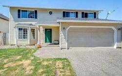 Pre-foreclosure in  Ne 101st St Vancouver, WA 98682
