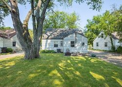 Pre-foreclosure in  Mission Rd Cleveland, OH 44135