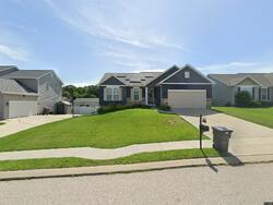 Pre-foreclosure in  Palisades Ln Pacific, MO 63069